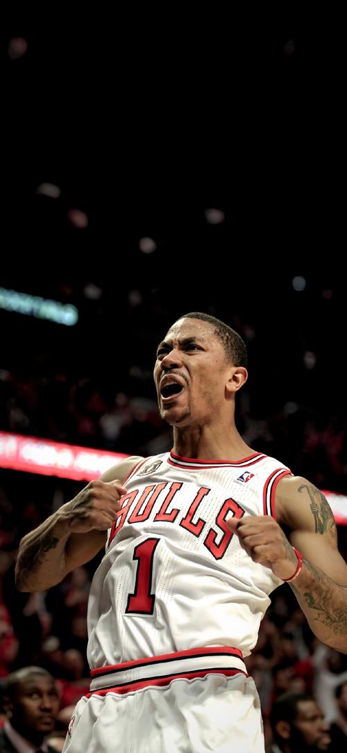 泽林斯基：在三天就踢一场的情况下，你不可能每场都赢三四个（泽林斯基：密集赛程下，别指望每战都三四球大胜）