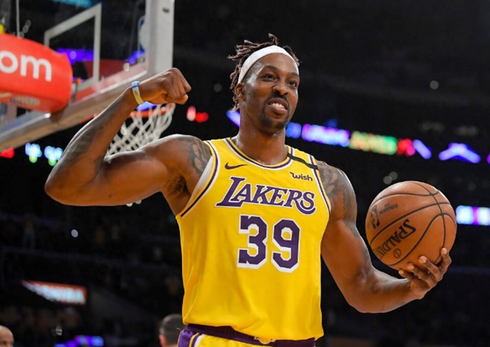 斯卡洛尼：上届踢沙特教训得吸取；阿根廷核心班底都去世界杯（斯卡洛尼：吸取上届对沙特的教训，阿根廷核心班底将全员征战世界杯）