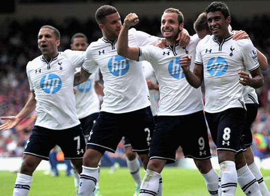 官方：皇家社会签下狼队前锋格德斯；据悉转会费为400万欧（皇家社会官宣引进狼队前锋格德斯，转会费约400万欧）