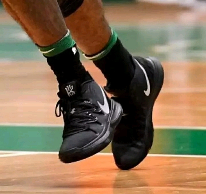 奥莱报列五大联赛有美资背景的俱乐部：共24家，英超有9家（奥莱报盘点五大联赛美资俱乐部：共24家，英超占9席）