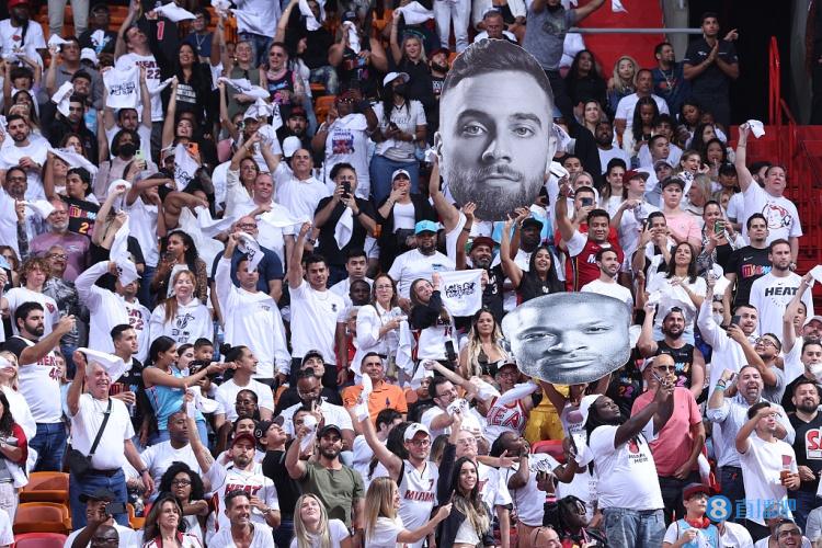 世预赛单场进3球，若昂-内维斯职业生涯第二次上演帽子戏法（世预赛若昂-内维斯独中三元，生涯第二次完成帽子戏法）