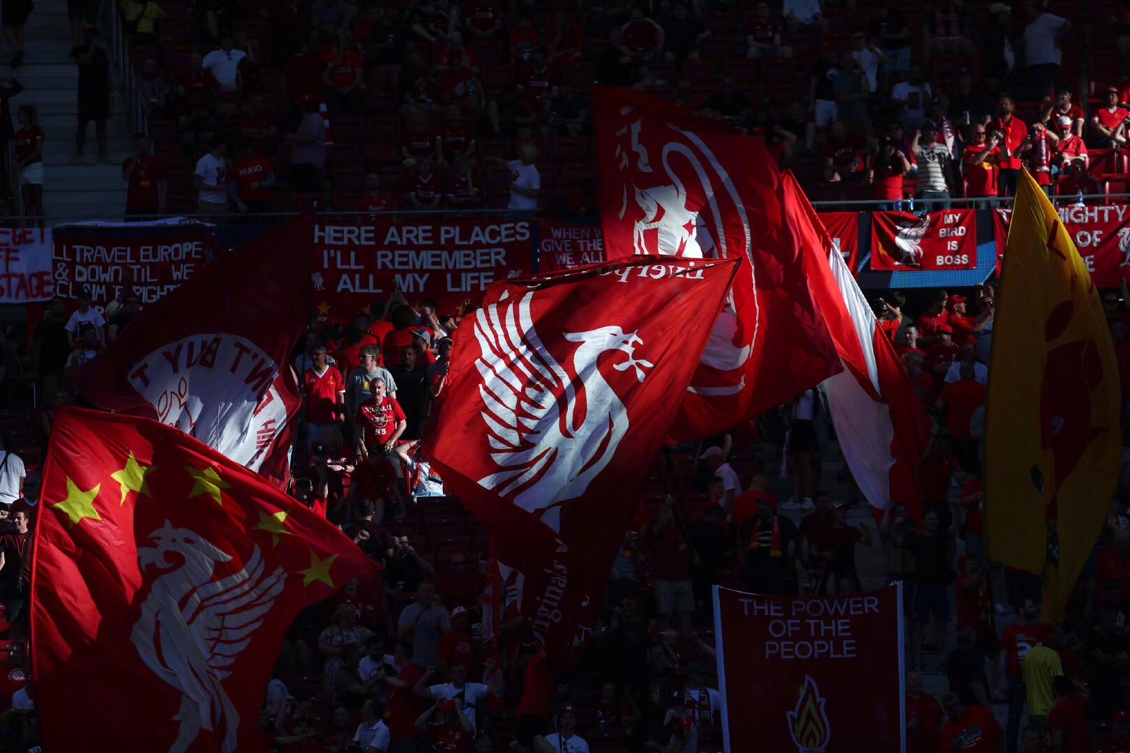 土媒：加拉塔萨雷想在1月引进吕迪格，球员与皇马合同6月到期（土媒称加拉塔萨雷欲一月签下吕迪格，其与皇马合同将于6月到期）