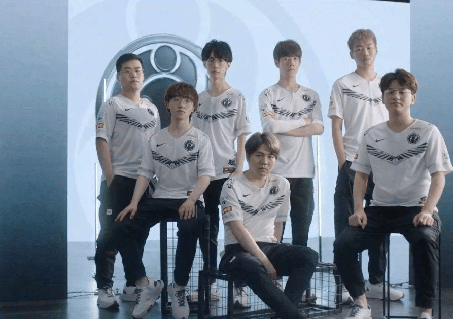 并提供相关 并提供相关